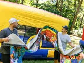 High Quality Rentals - Nick and Austin Setting Up