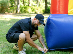 High Quality Rentals - Nick and Austin Setting Up